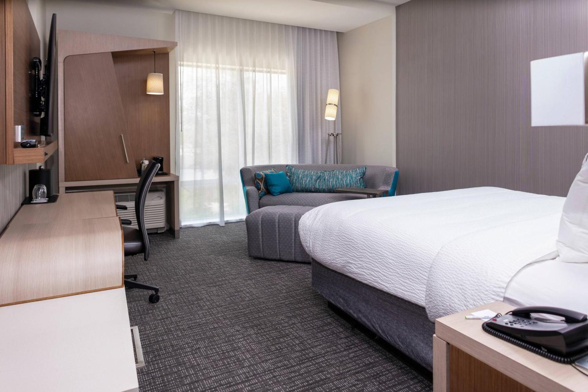 Courtyard By Marriott Indianapolis West-Speedway Hotell Eksteriør bilde